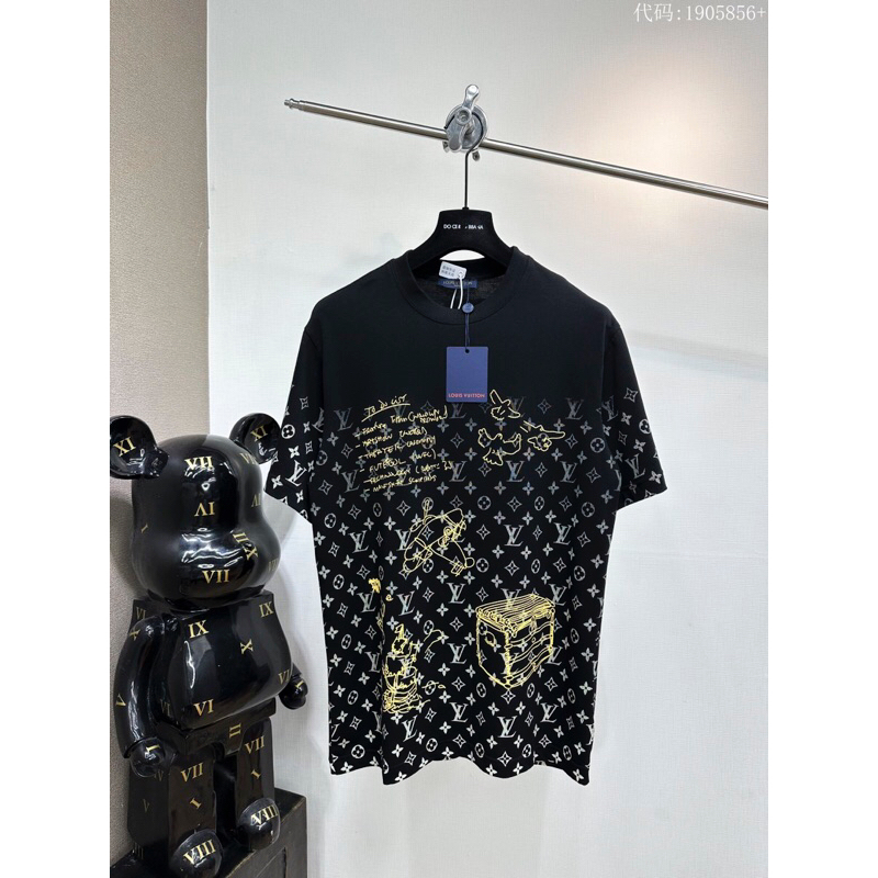 เสื้อยืดผู้ชายและผู้หญิง Lv คุณภาพดีที่สุด ภาพถ่ายจริง_9058