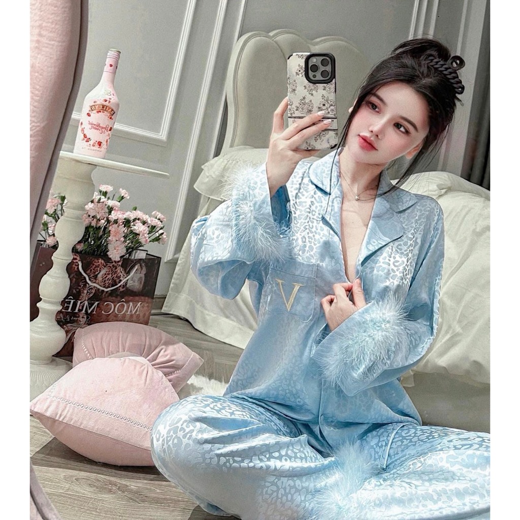 Silk Brocade Pajama Set มีกระเป๋าอกปักและขนนุ่มหรูหรา - L041 Brocade Silk