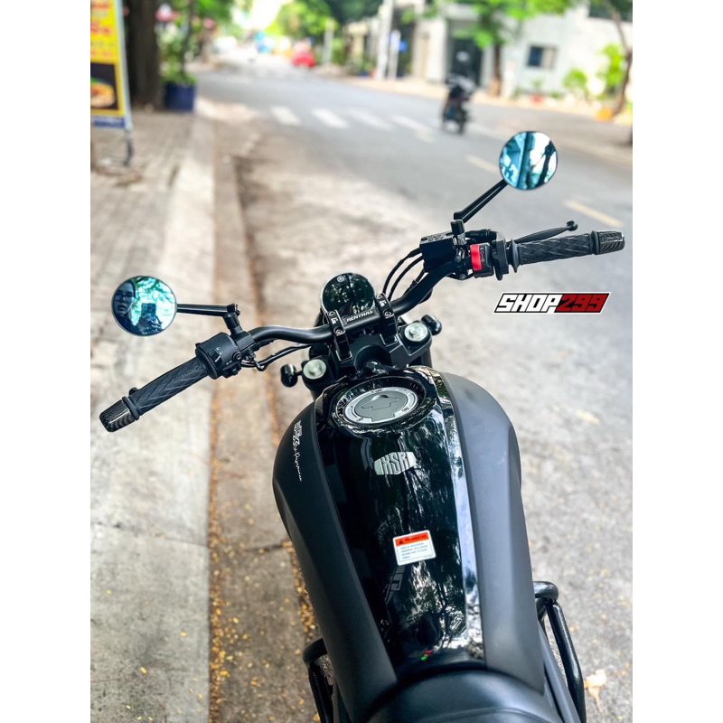 แฮนด์ Renthal 721 (Phi 28) เหมาะสําหรับรถหลายรุ่น เช่น Honda CB300R, Honda CB150R, Yamaha XSR155,...