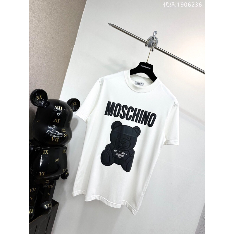 เสื้อยืดผู้ชายและผู้หญิง Mochino พิมพ์ลายหมี สวยสุดๆในภาพ ภาพจริง _ 90623