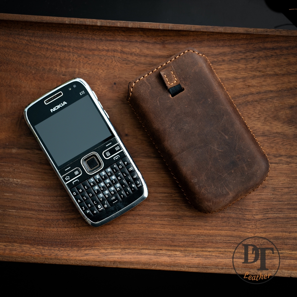 เคสหนังสําหรับโทรศัพท์ N0kia E72 - หนังวัวนําเข้า - หนังแฮนด์เมด - หนังแว็กซ์