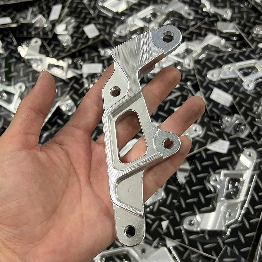 หางหมูหน้า Vario ขนาดแผ่น 260/267mm ใช้งานง่ายและติดตั้ง อลูมิเนียม cnc 6061