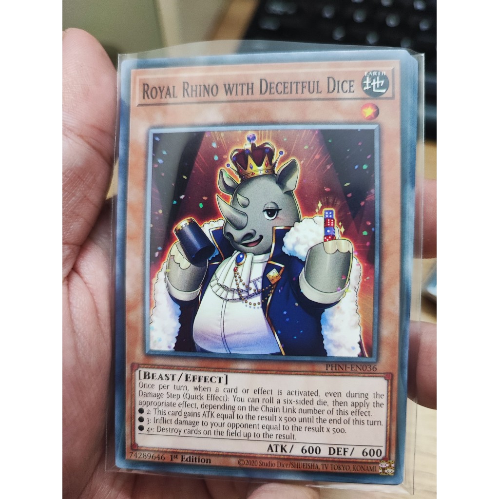 [Yugioh ร้านตลก] การ์ด 1 ใบ Royal Rhino with Deceitful Dice - PHNI-EN036 - Common 1st Edition