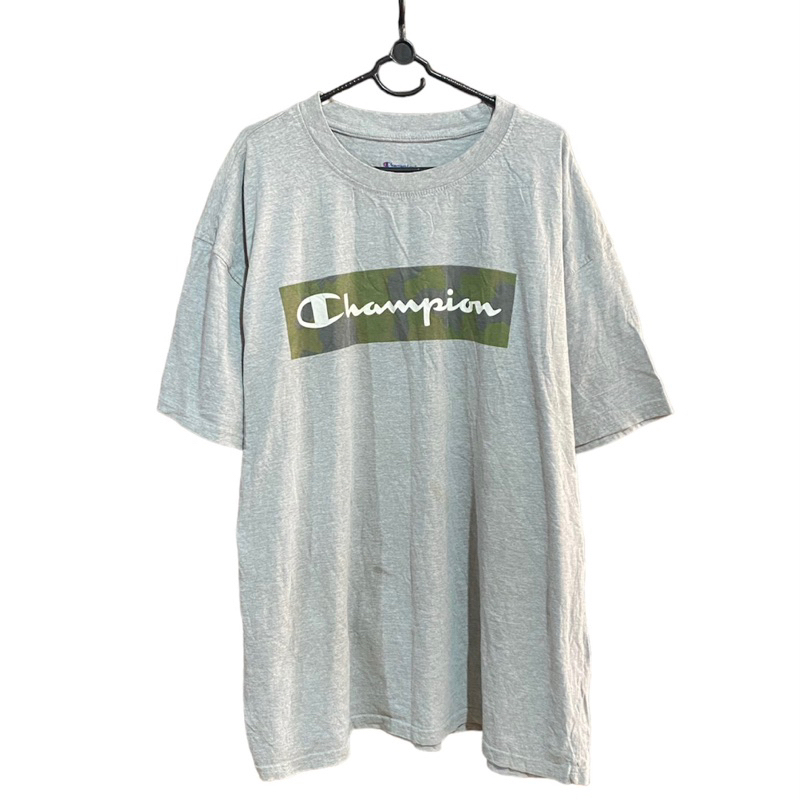 American 2hand T-Shirt ของแท ้ CHAMPION Big Logo Camo Size 3XL New High Thick Fabric