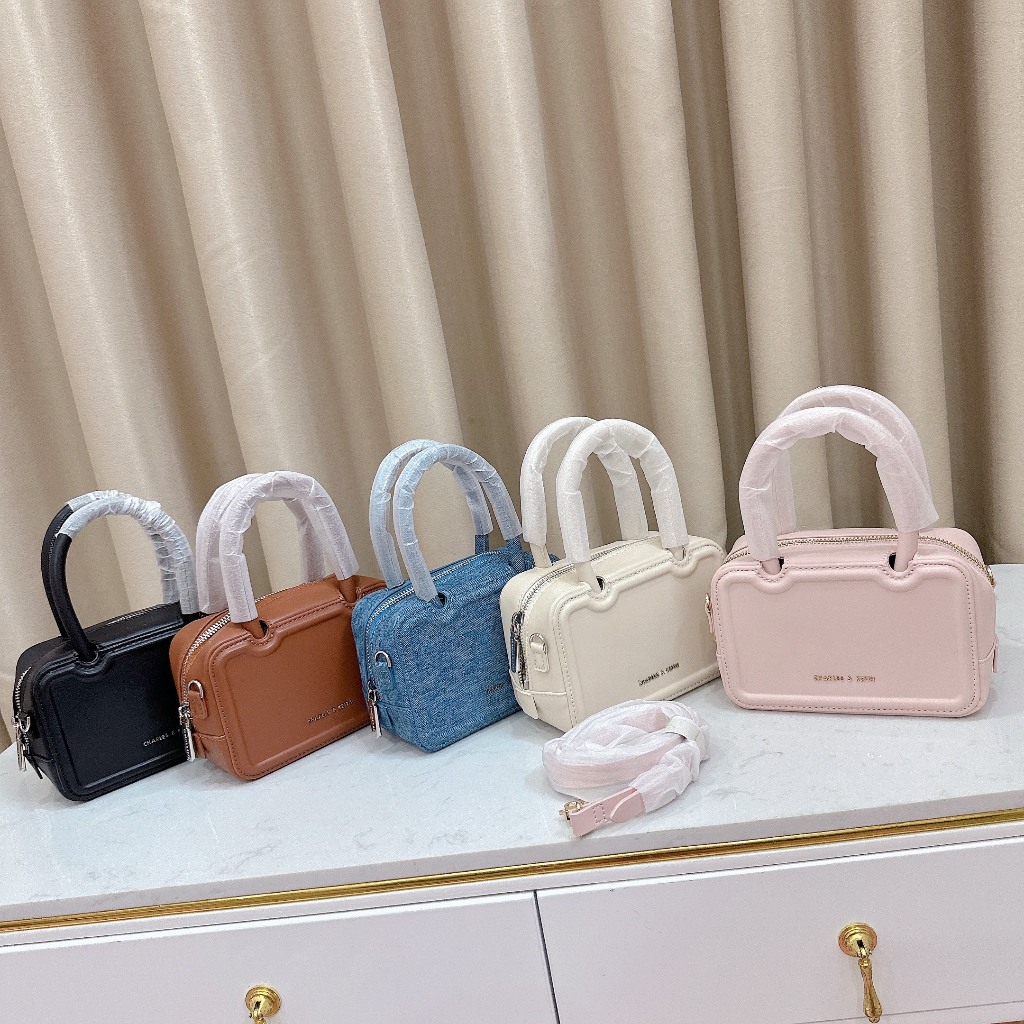 กระเป ๋ าถือ + สายไขว ้ ผู ้ หญิง ไซส ์ 18x11.5x8.5cm CK2-30782297 สีเต ็ ม