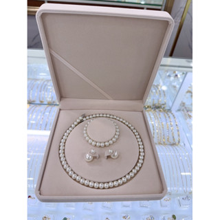 (ลูกปัดหนักแท้) ชุดไข่มุกเทียม8มมดีเทลเงาสวย3แบบที่1มีกล่องข…