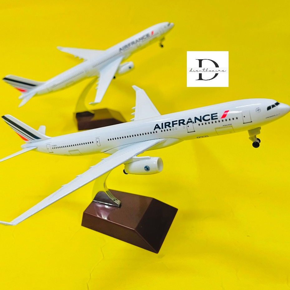 AIRBUS A330 PLANE MODEL "AIR FRANCE" 20CM มีล้อ (FULLBOX)