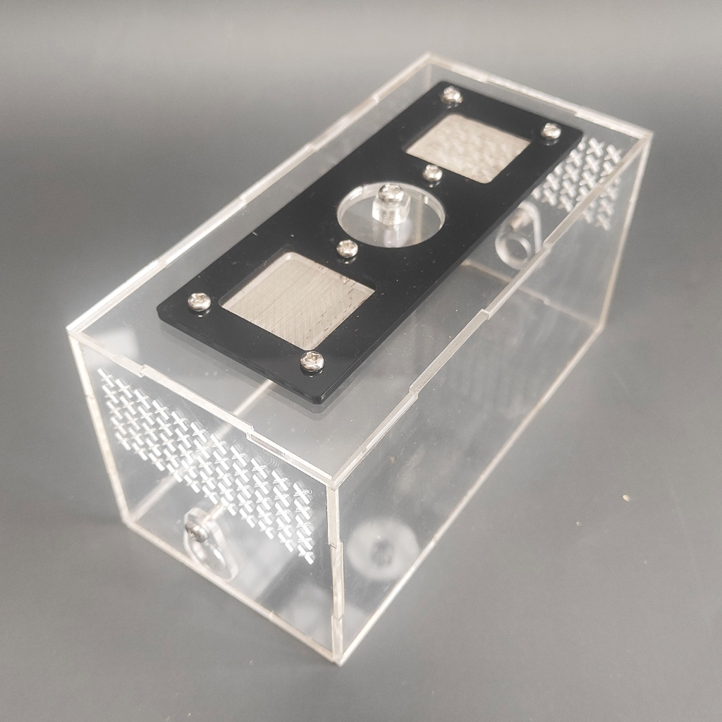 Out World สําหรับรังมด รหัส O2 นอกโลก