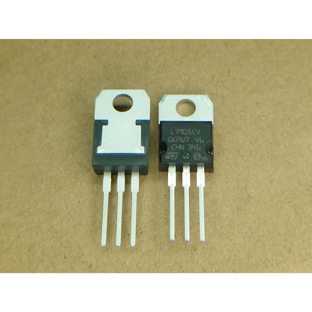 L7905cv / 7905 / -5V 1.5A STMicroelectronics ตัวปรับแรงดันไฟฟ้า IC