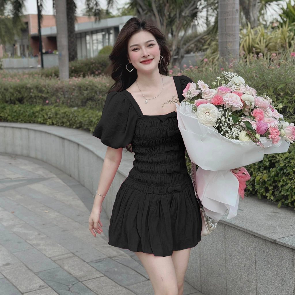 เปลือย_ชุดเดรสผู้หญิงคอเหลี่ยมและแขนพัฟมีโบว์สวยมากมาย ชุดเดรสสั้นสตรีหวานและน่ารัก-ง038