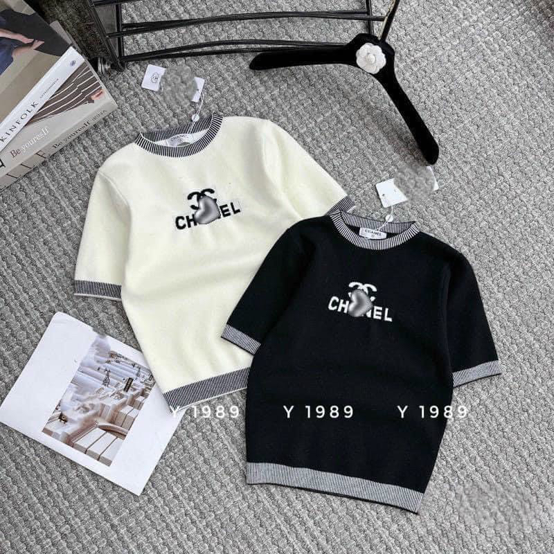 เสื้อสเวตเตอร์แขนกุดผู้หญิงอกตัวอักษรและคอมีสไตล์