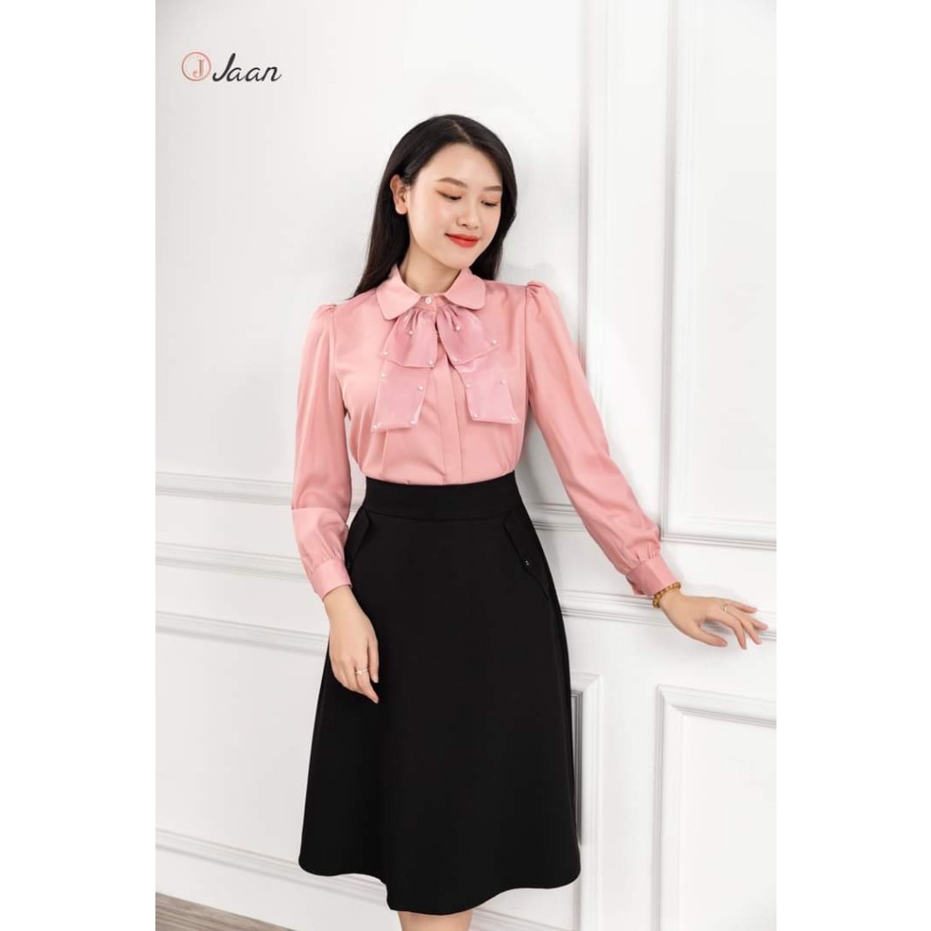 เสื้อ H90 พร้อมหรูหรา, ผู้หญิงโบว์