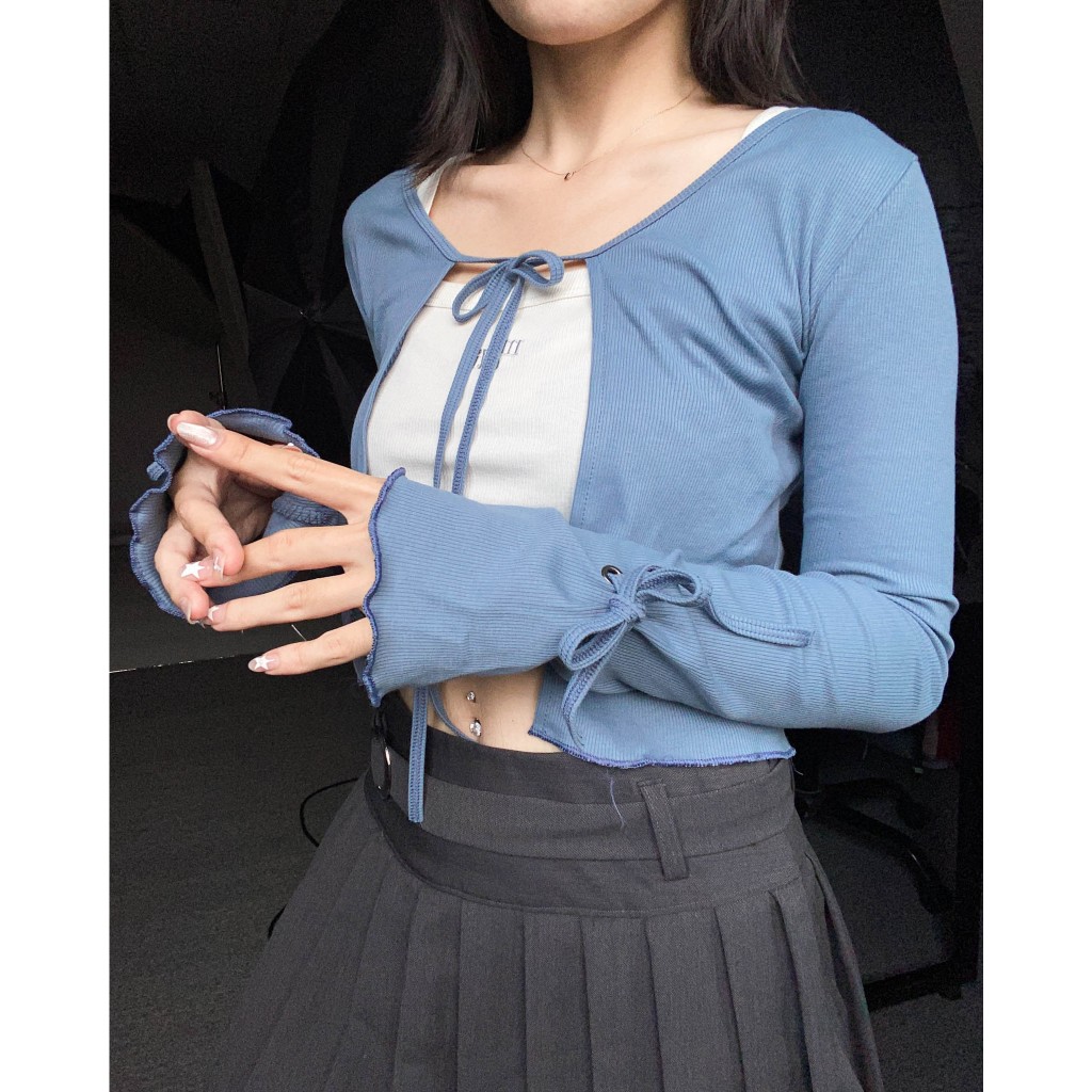 เสื้อคาร์ดิแกนแขนยาวผูกโบว์แขนจั๊ม | แบรนด์ MOODIE