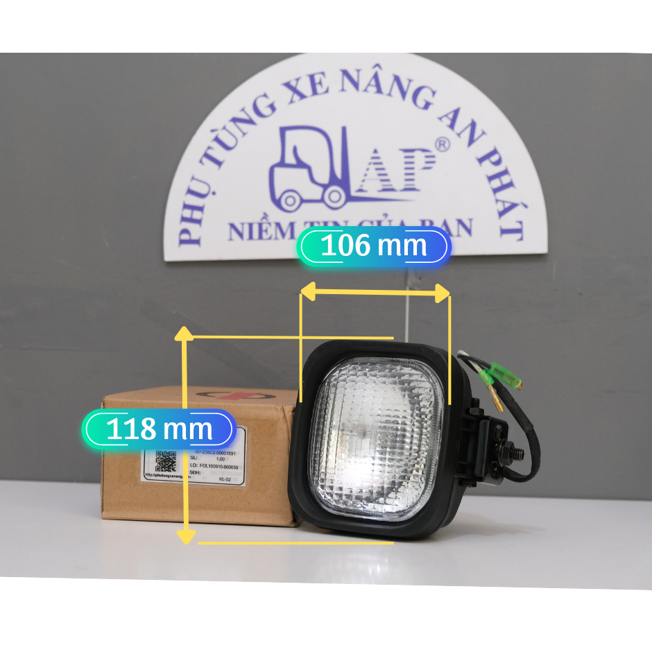 24V TCM ไฟหน้ารถยก 235C2-4131 รุ่น FD35-50T8, T9/ FD40 FD50-100|AN PAHAT FORKLIFT PARTS