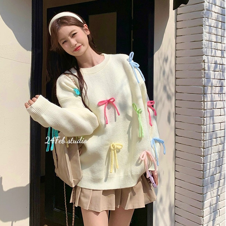 เสื้อสเวตเตอร์ธรรมดาสําหรับผู้หญิงมีโบว์สุ่มผสมสไตล์ออลจังเกาหลี 24Feb Studio AK67