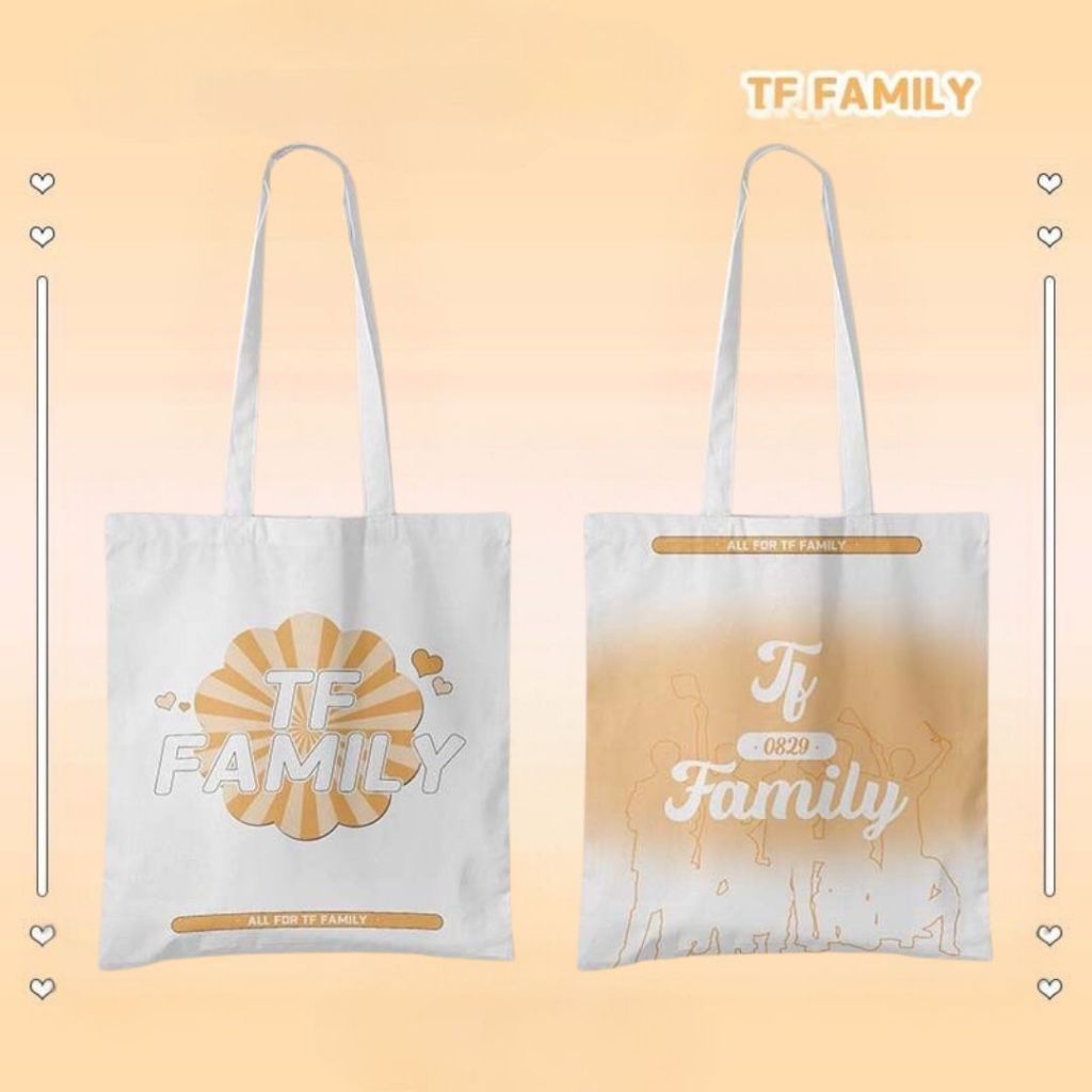 TF Family TF3 กระเป๋าโท้ตพิมพ์ลาย Family น่ารักและน่ารัก ใส่ไปโรงเรียนหรือออกไปข้างนอกได้สะดวก