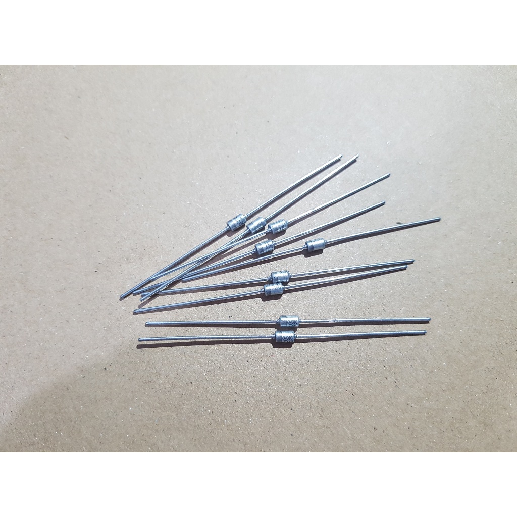 Dioze Zener Motorola 1W 3.3V 3.9V 4.7V 5.1V 5.6V 6.2V 6.8V 7.5V 8.2V 9.1V 12V 15V 18V 22V 24V 39V 47