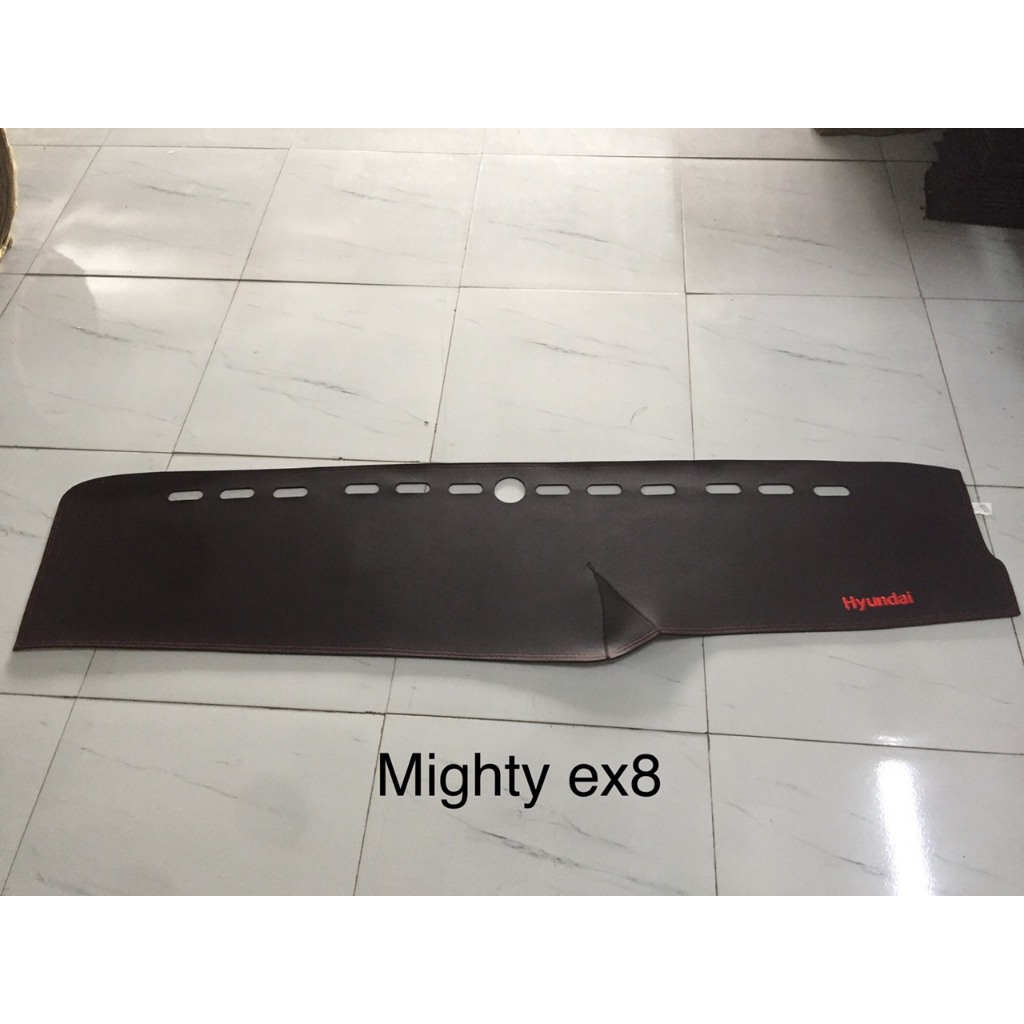 HYUNDAI EX8,EX6 TRUCK เสื่อแดชบอร์ด ทนความร้อน ปกป้องแผงหน้าปัด
