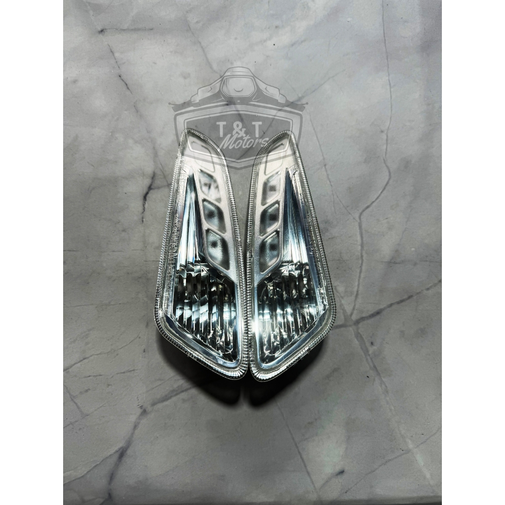 ไฟเลี้ยว Vespa Sprint, Primavera (ไม่รวม Led); Odd Led ใน Vespa Sprint, Primavera ไฟเลี้ยวหน้า