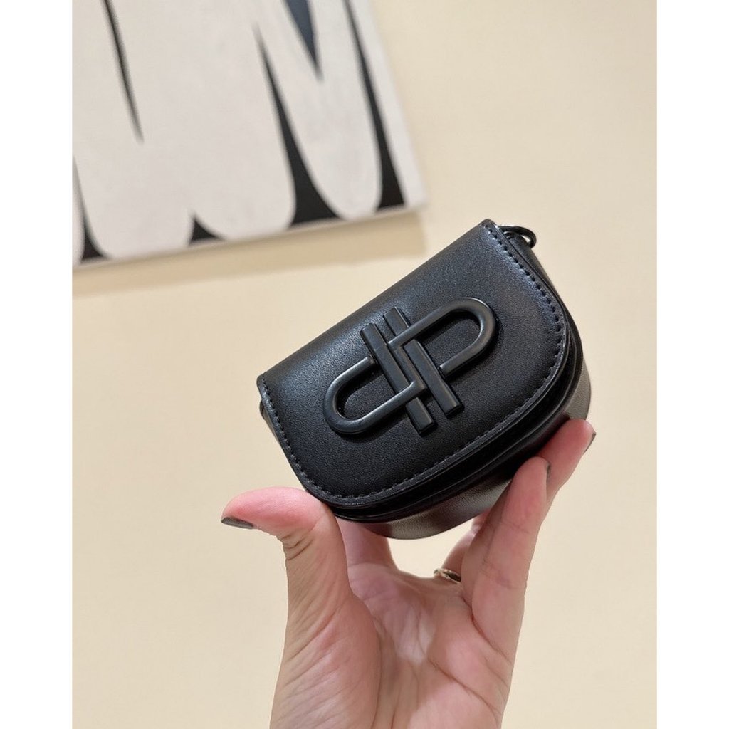 (มีจําหน่าย) Pedro Icon Leather Micro Sling Pounch mini Bag