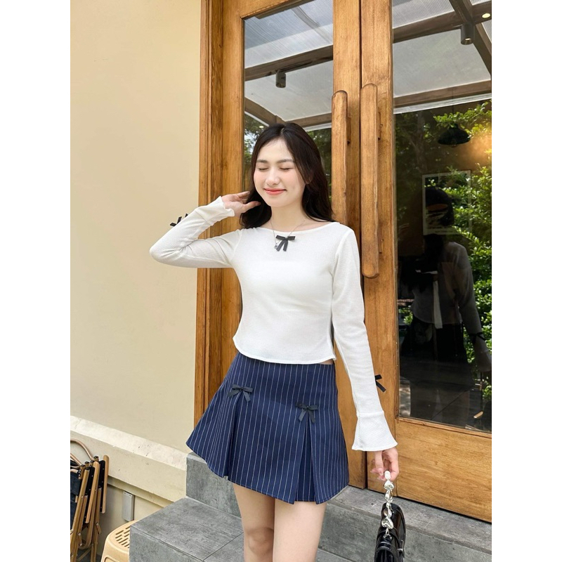 CILIA | เสื้อยืดสีขาวมีโบว์