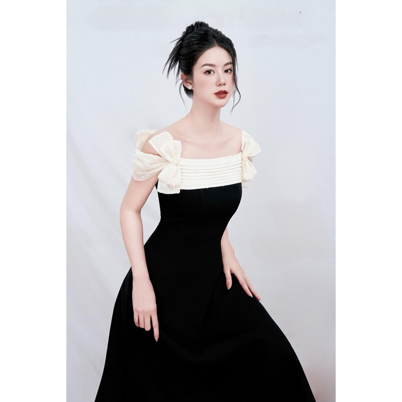 Minata Dress ชุดเดรสปาร์ตี้ออฟฟิศลูกไม้