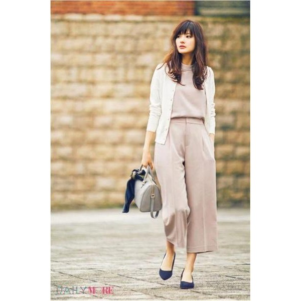 CHATELINE กางเกง WIDE-LET ที่ได้รับการติดตั้งพร้อมผ้า Slight DEFECTS, ผ้า STRETCH WEST, สีสีเบจหรูหร