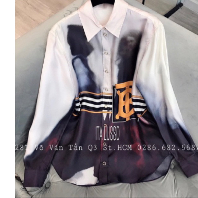 Lvvv เสื้อไหมพรม รุ่น vip ไซส์ 38 ตําหนิเล็กน้อย