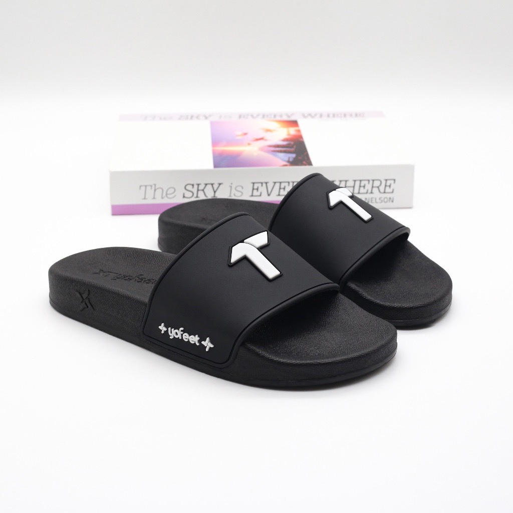 ASAHI STORE รองเท้าแตะสายยางคุณภาพสูงแฟชั่นสําหรับผู้ชายที่มีโลโก้ T