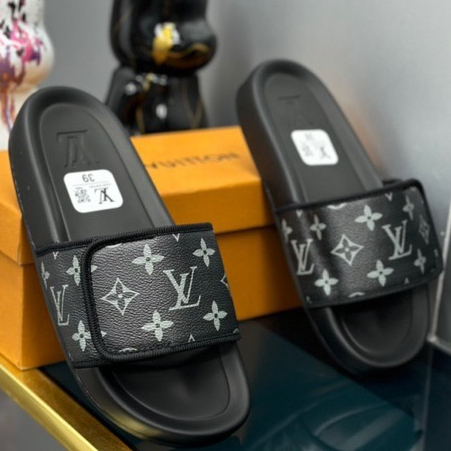 Lv Ripped-Strap รองเท้าแตะสุดหรู ลาย Polite, EXTREMELY SMOOTH SOLES, EXTREMELY QUALITY, 3CM MORE SHAPE Street FIRE สุดขีด !!!???...