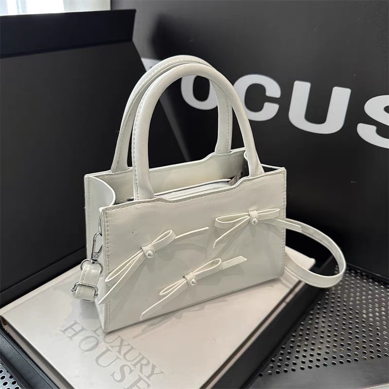 กระเป ๋ าถือสวย mini Cross-Bag 2 Handle น ่ ารัก สไตล ์ เกาหลี Outing PK 711