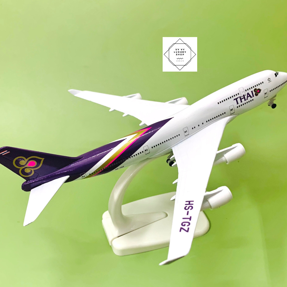 "BOEING MODEL PLANE 747-400 THAI AIRWAYS" สเกล 1:400 โลหะผสมคุณภาพสูง Type 1 (Fullbox)