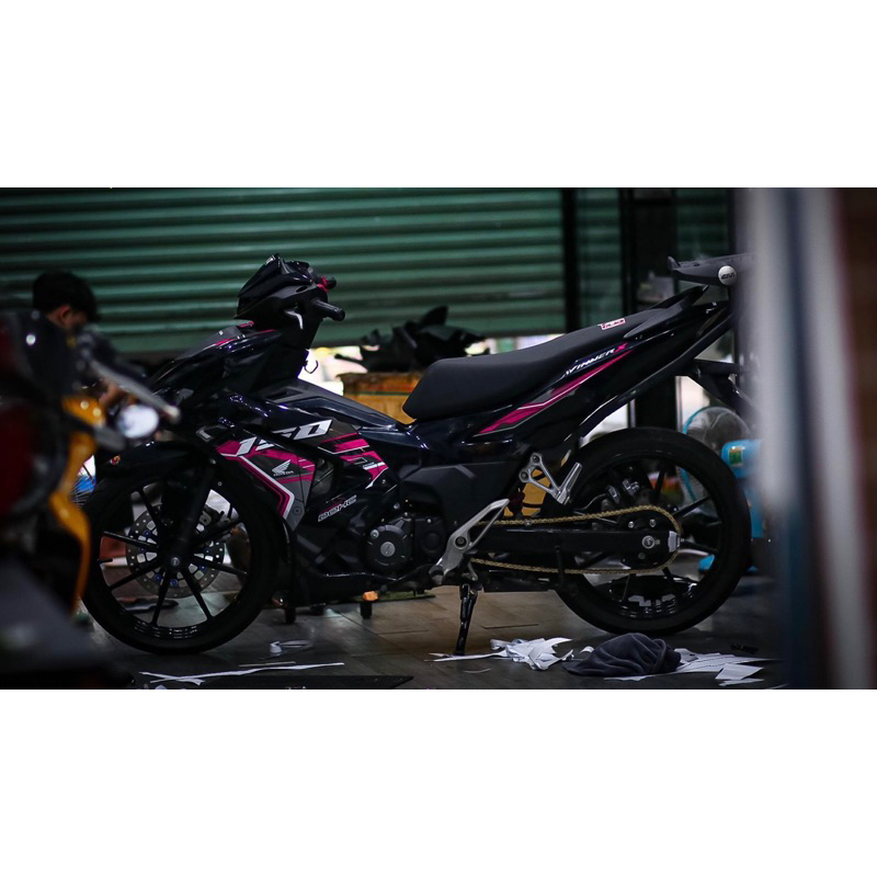 แสตมป์ Winer v3 สีดําและสีชมพูเต็ม