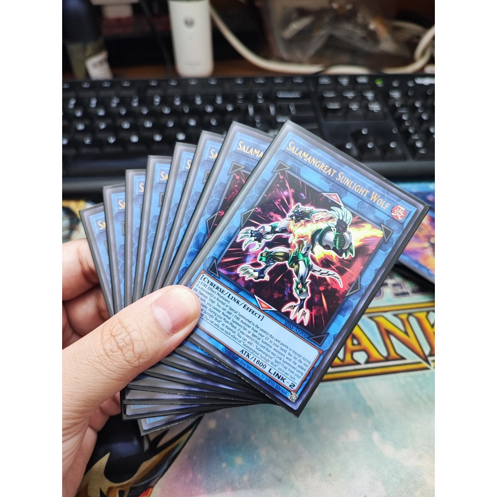 [Yugioh Funny Shop] การ์ด 1 ใบ SDSS-AEP06 Salamangreat Sunlight Wolf (UR)
