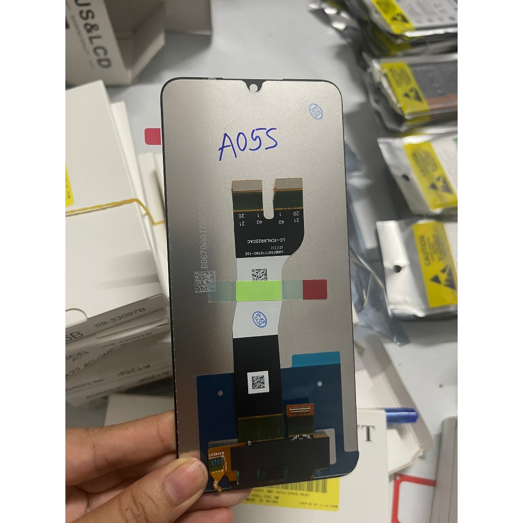 หน้าจอโทรศัพท์ samsung A05S ใหม่พร้อมกาวฟรี