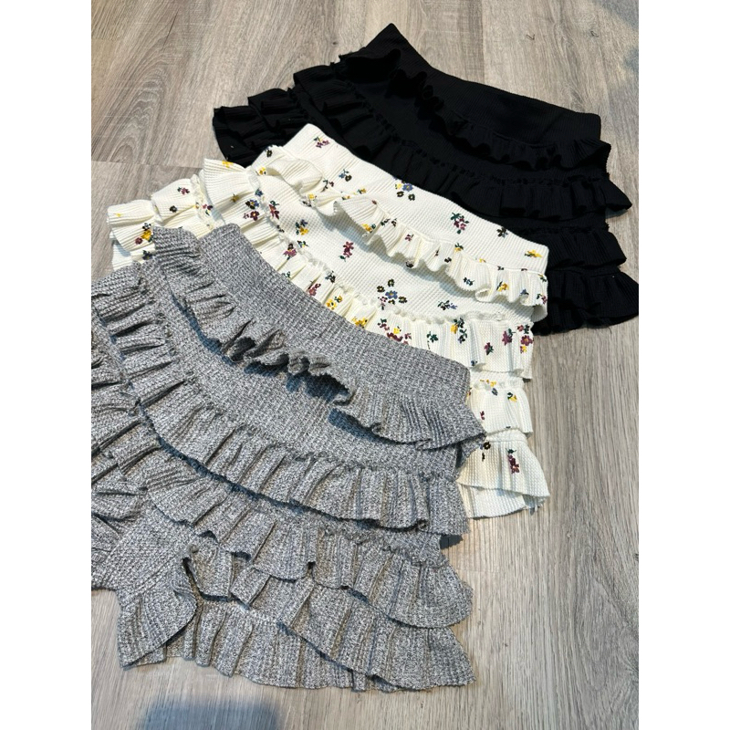 Nanee.clothing กางเกงกระโปรงบานสั้น