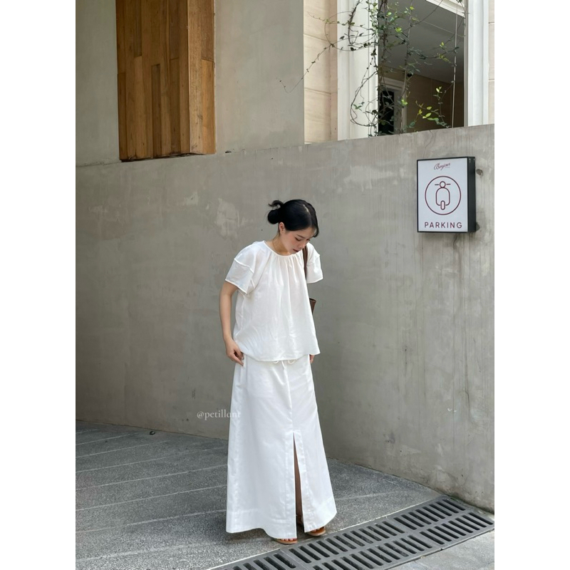 Bebe Top (ผ้าลินิน) (เสื้อแขนพอง)