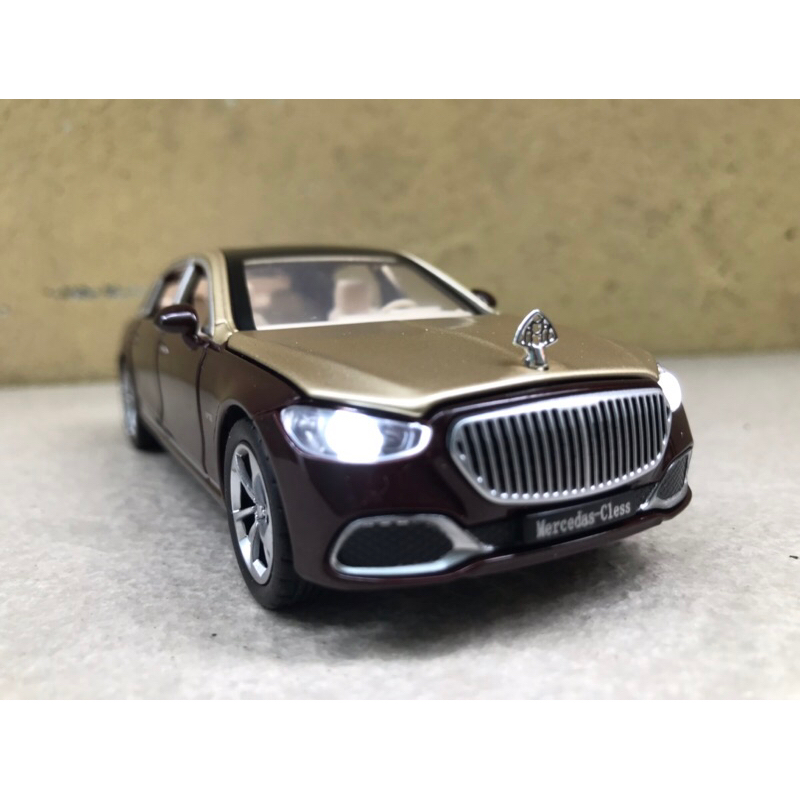 Mercedes-MayBach S680 1:32 (XMB32S680) โมเดลตกแต่งรถยนต์
