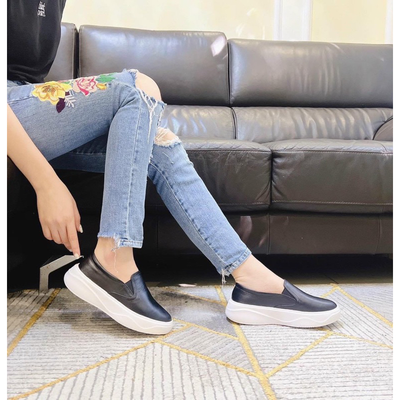 สลิปออน COLE HAAN***