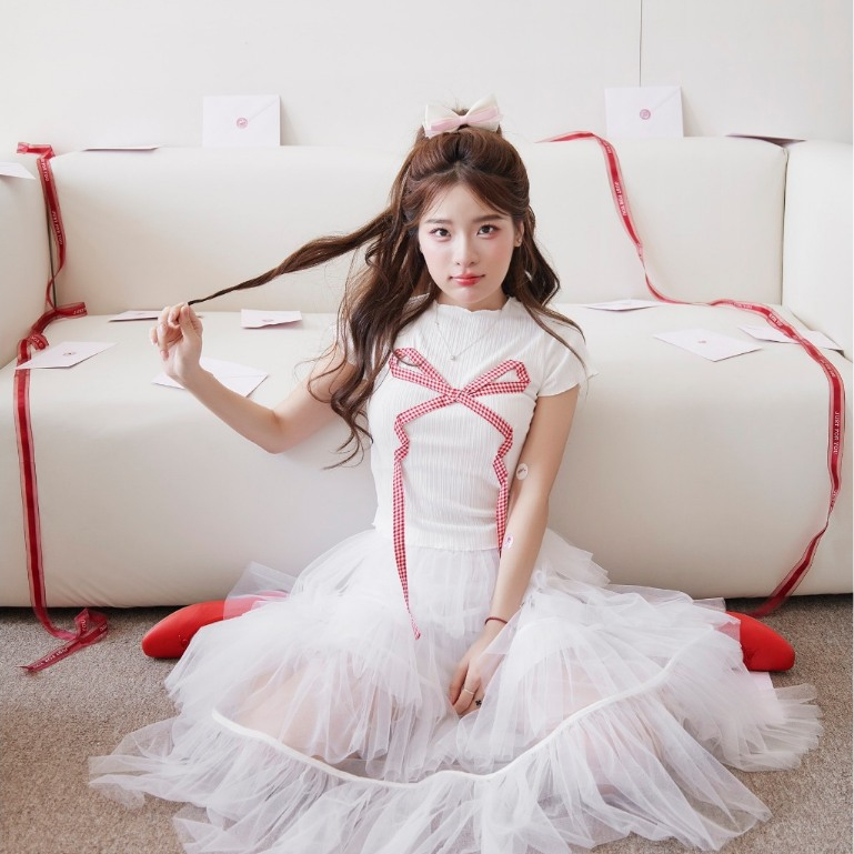 Ab HOUSE - เสื ้ อยืดโบว ์ แฟชั ่ นสตรี