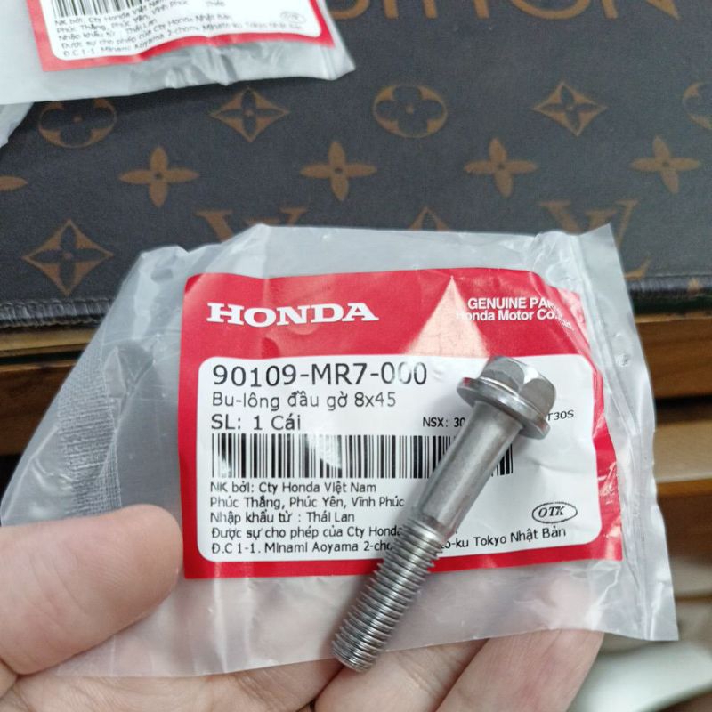 ที่จับหมูน้ํามันหลัง Honda SH Italy 2010 2011 sh viet 125 150 160 sh 300i 300 i 350i 350 i