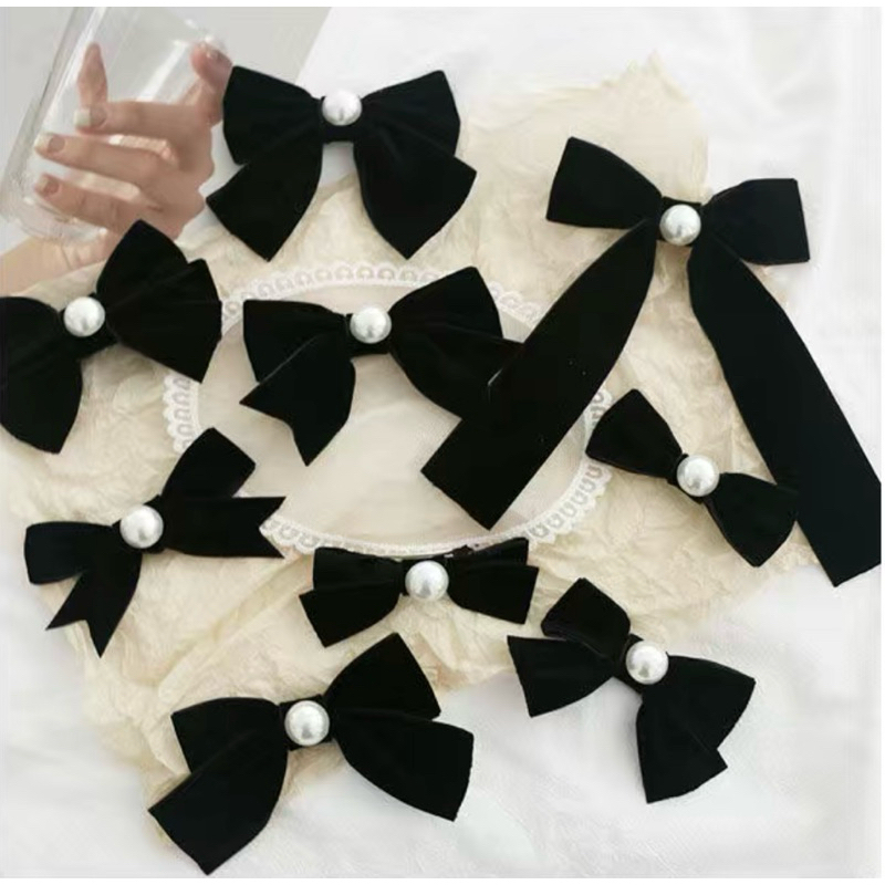 @ROSE -TAG BLACK VELVET BLOUSE WITH BEADS