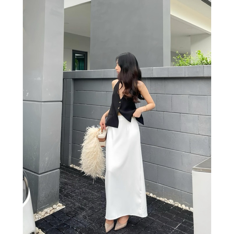 Sugargalz เสื้อกั๊กเว้าหลังและกระโปรงแม็กซี่ผ่าหลัง Set - Croptopshouse