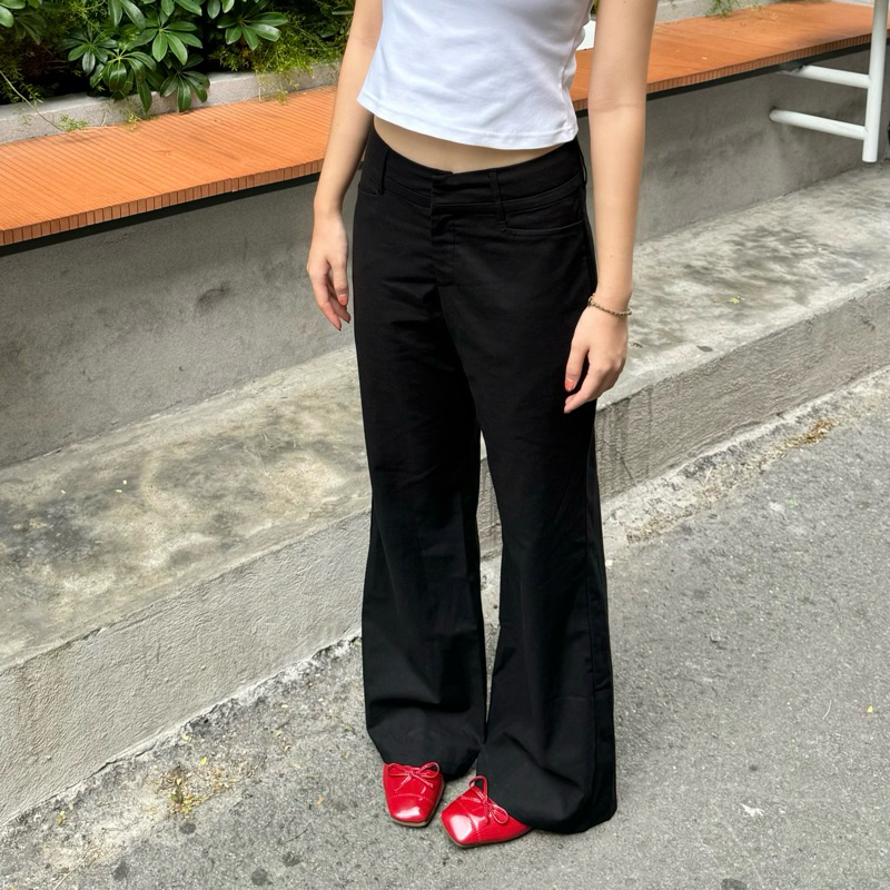 กางเกงขาบานทรงเตี้ย - Aufra studio