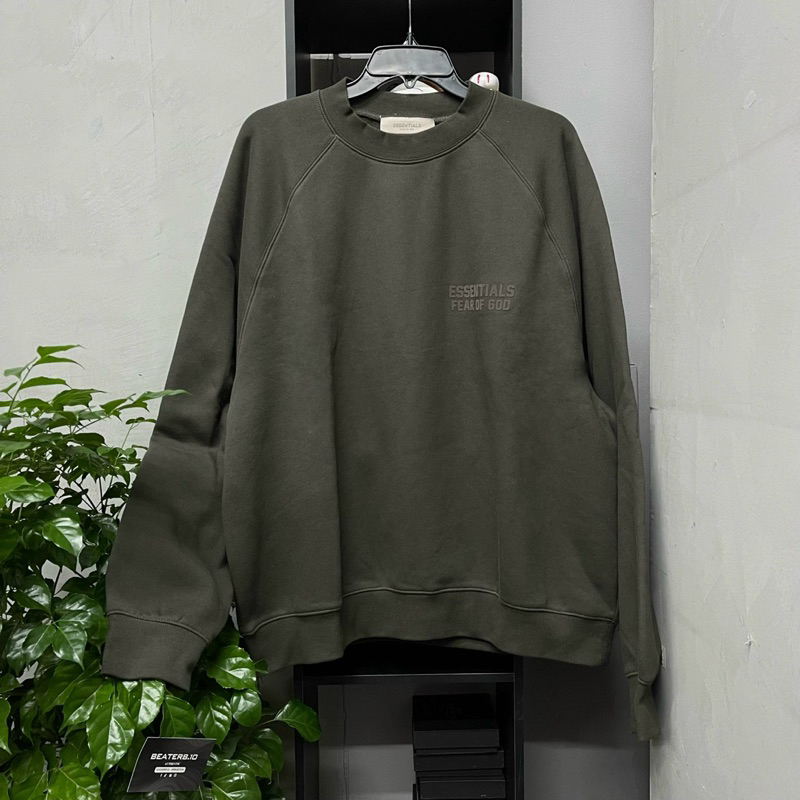 [AUTHENTIC] Fear of God Essentials Off Black Sweater (SS22)