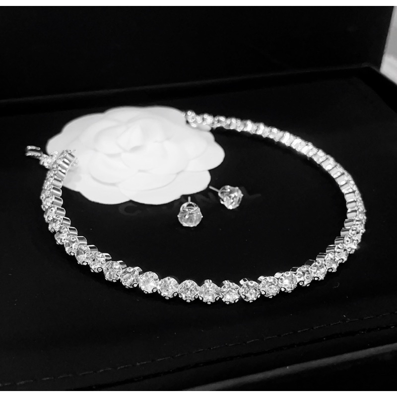 Chocker - สร้อยคอหินเทียม