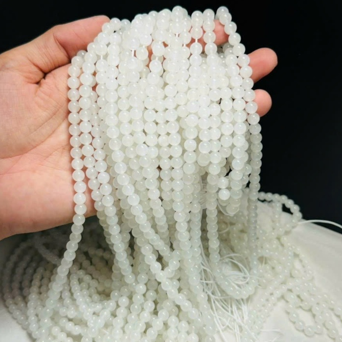 สร้อยข้อมือ bach ngoc สีขาว ขนาด 5-6mm sdep svip ใหม่