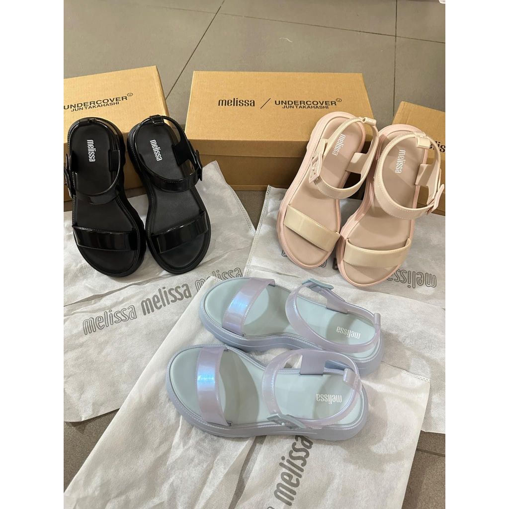 รองเท้าแตะ Melissa มีสายสําหรับกันฝน