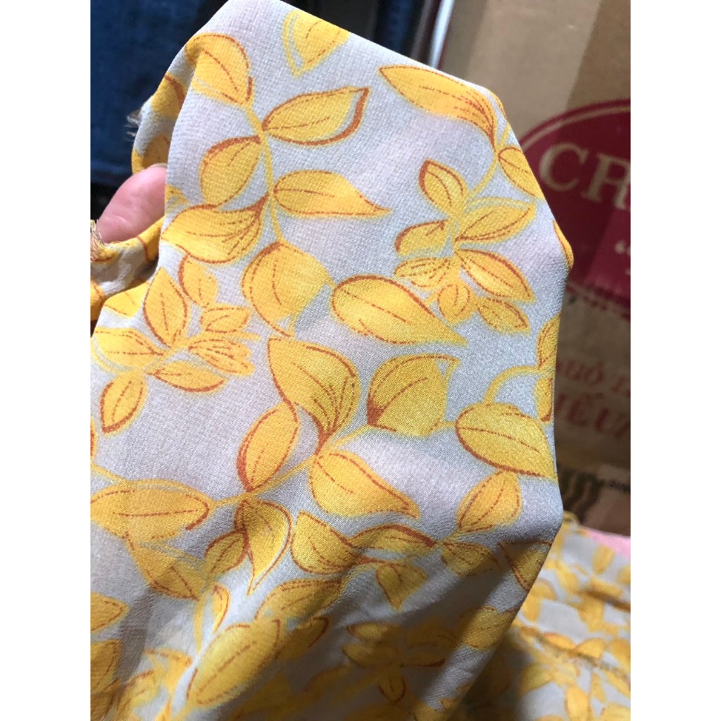 MS033 - ชีฟองทรายรูปใบไม้สีเหลือง (2.4m x 1.5m)