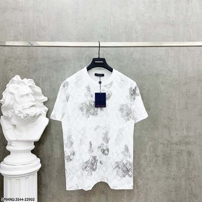 Lv Cloud Splatter T-Shirt 3158 เสื้อยืดผ้าฝ้ายแห้งหนาสําหรับผู้ชายและผู้หญิง ️